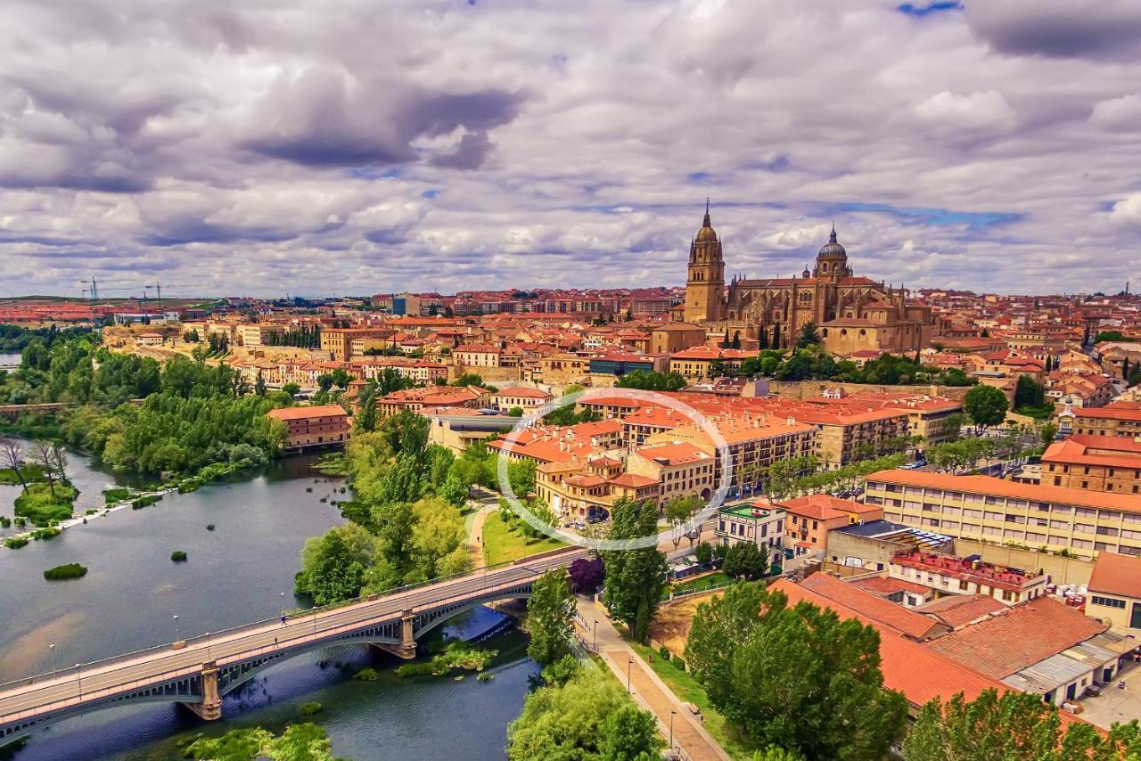 VUT San Nicolás Salamanca Esterno foto